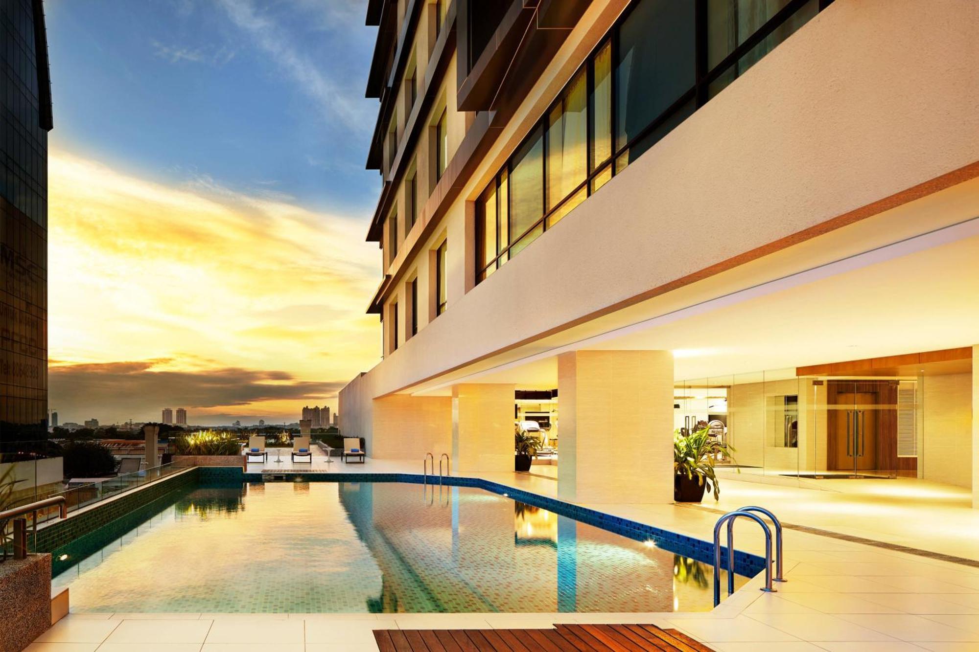 Four Points By Sheraton Puchong Kültér fotó