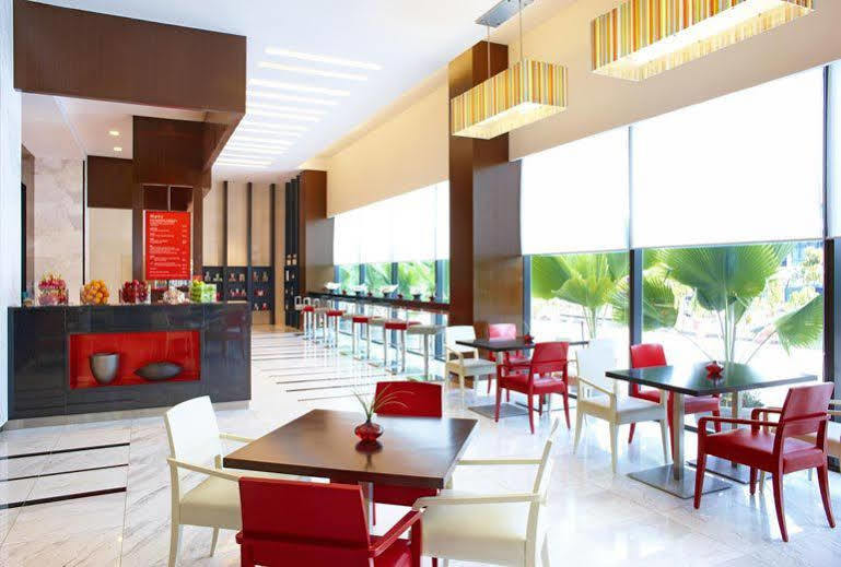 Four Points By Sheraton Puchong Kültér fotó